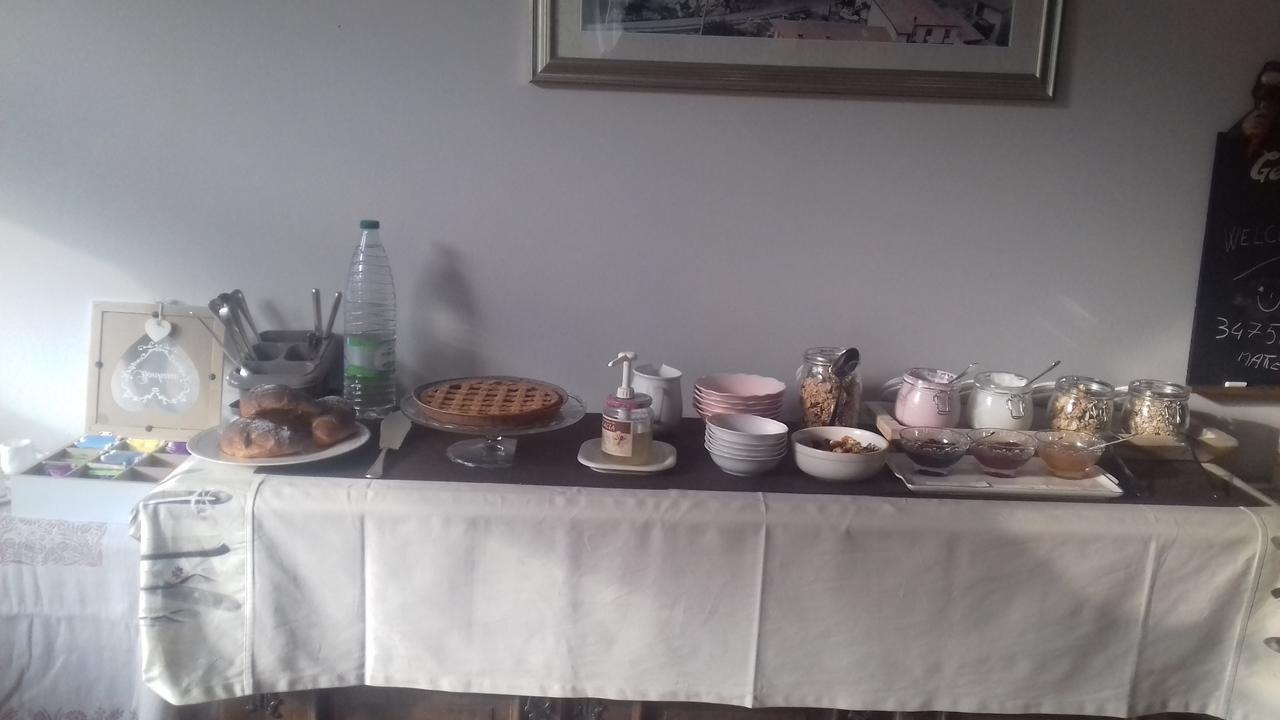 B&B Il Santo Pellegrino Adrara San Rocco Extérieur photo